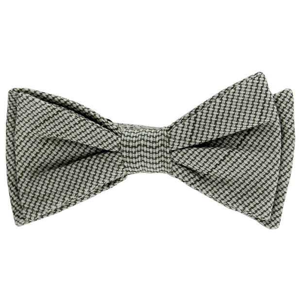 Johnny Bowtie - Basil